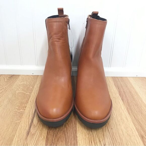 NATURALIZER Verney Brown Leather Chelsea Boot Lug Sole Weatherproof Size 9.5 New - Picture 3 of 15